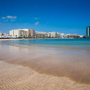 vivienda-en-arrecife-de-4-habitaciones.in-canary-islands.com/
